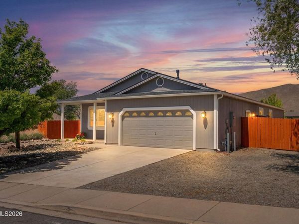 17235 Aquamarine Drive, Reno, NV 89508