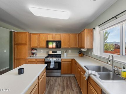 17235 Aquamarine Drive, Reno, NV 89508 Photo
