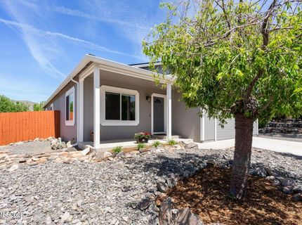 17235 Aquamarine Drive, Reno, NV 89508 Photo