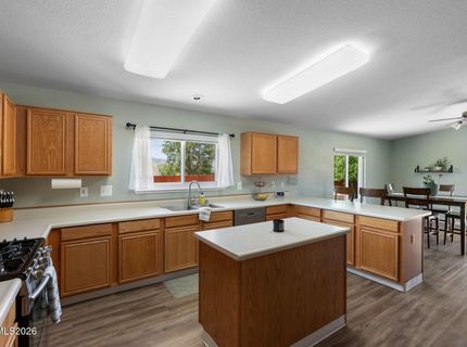 17235 Aquamarine Drive, Reno, NV 89508 Photo