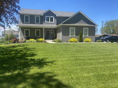 1957 Hickory Drive, Hobart, IN 46342
