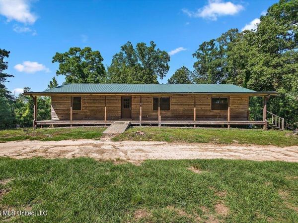 400 Cardinal Lane, Carthage, MS 39051
