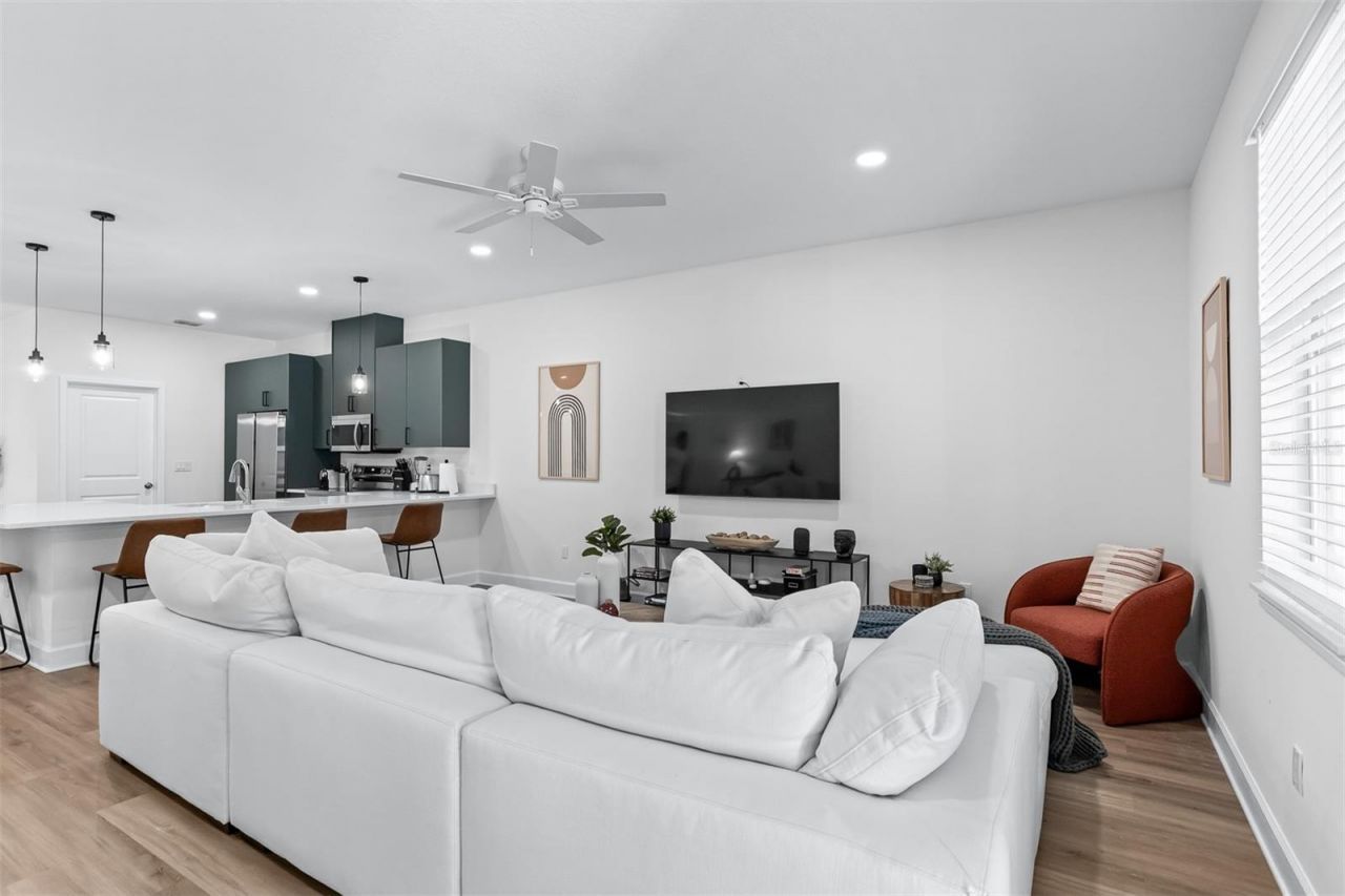 11421 & 11423 Weldon Street , Seffner, FL 33584 Photo