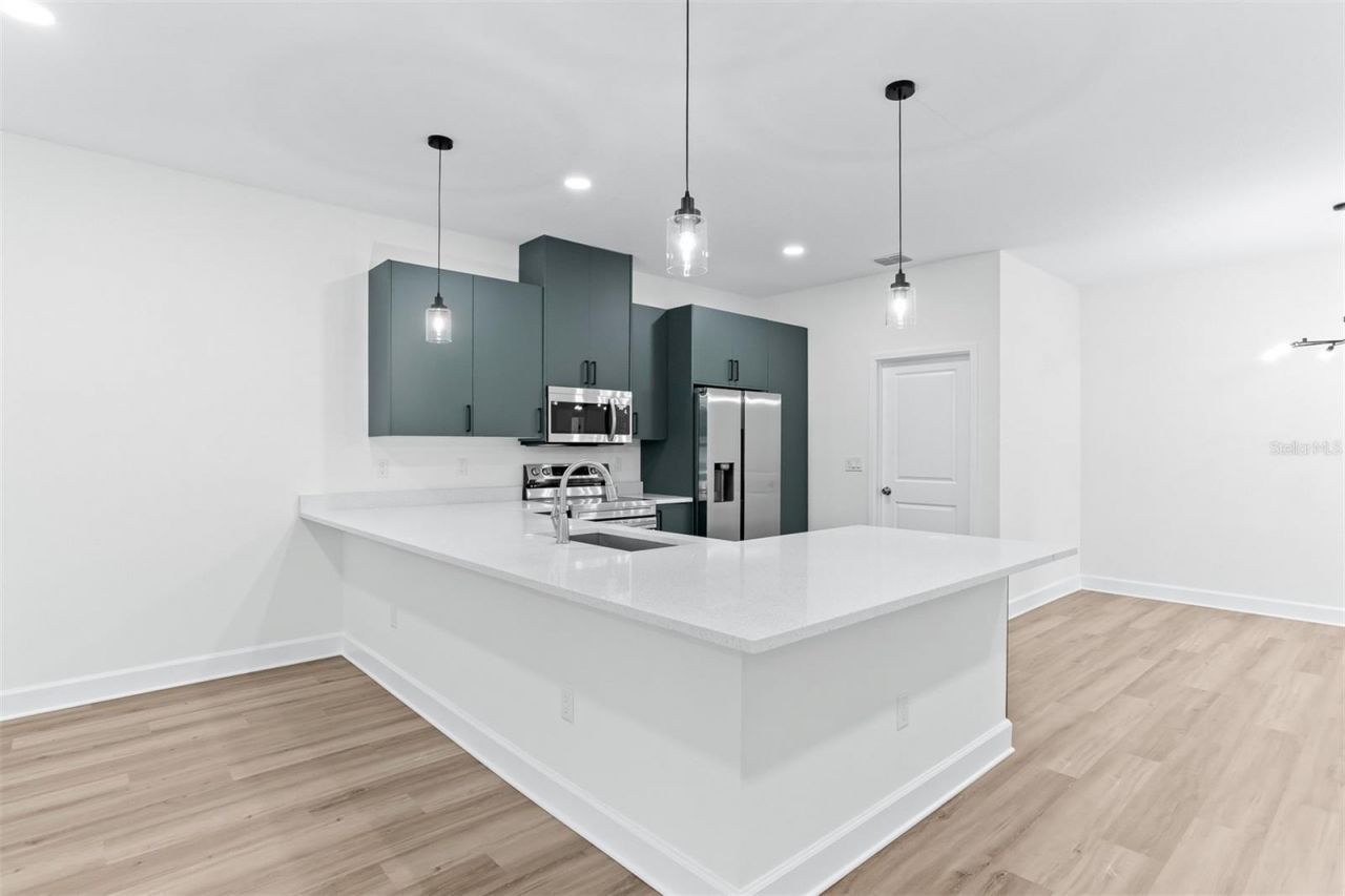 11421 & 11423 Weldon Street , Seffner, FL 33584 Photo