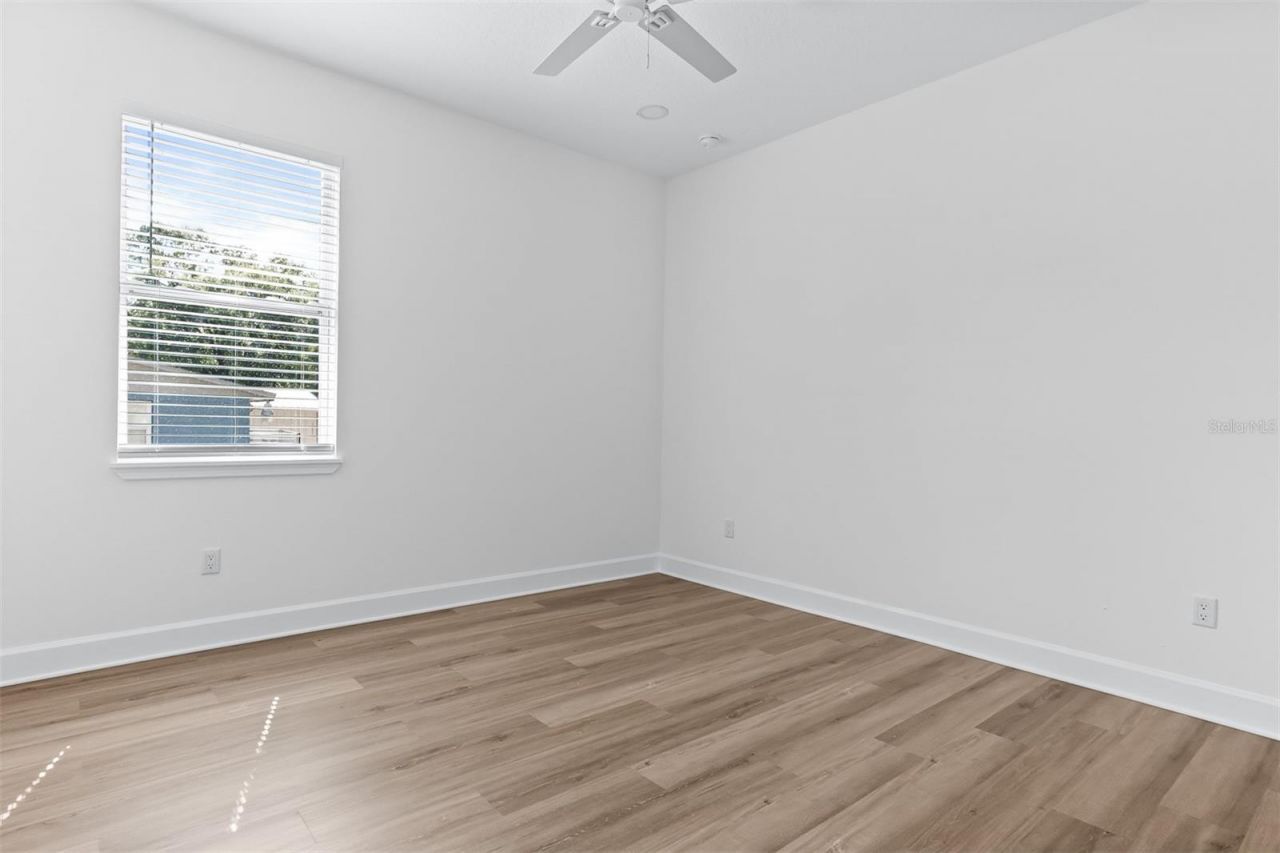 11421 & 11423 Weldon Street , Seffner, FL 33584 Photo