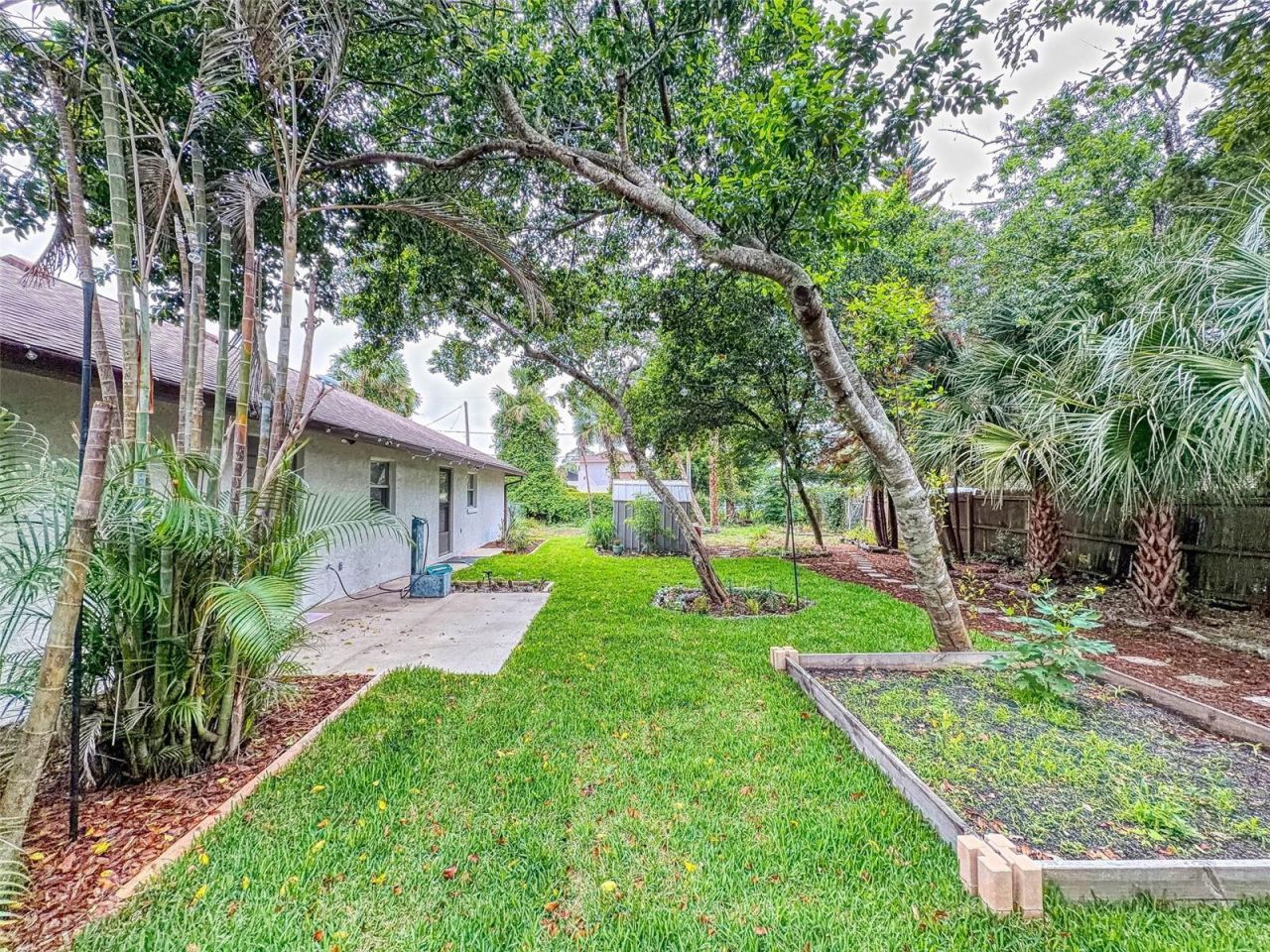 111 Valencia Drive , Edgewater, FL 32132 Photo