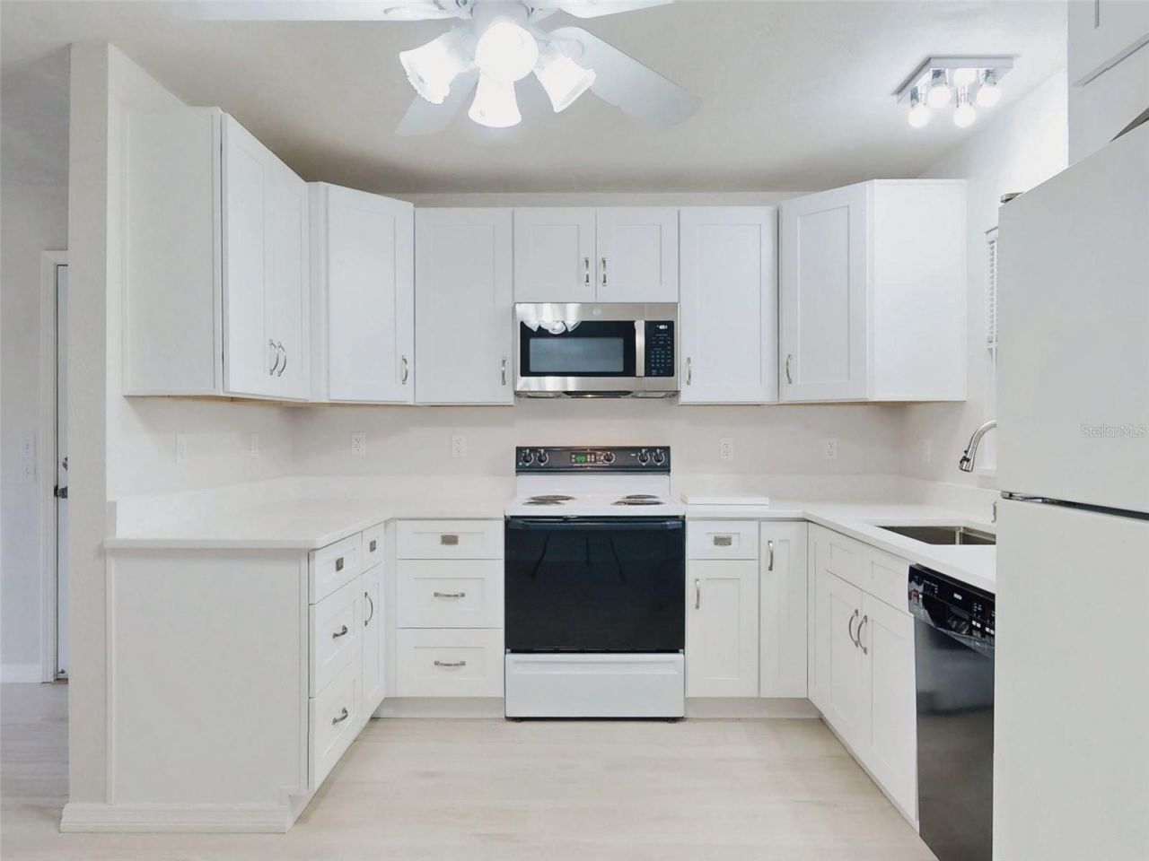 111 Valencia Drive , Edgewater, FL 32132 Photo