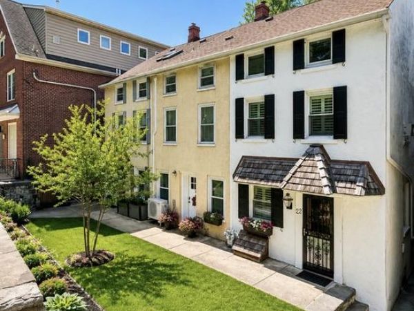 22 BALLIGOMINGO ROAD, CONSHOHOCKEN, PA 19428