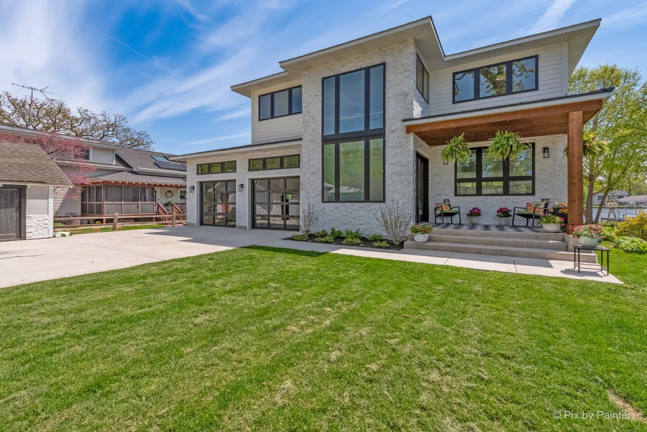 1617 Sunnyside Beach Drive, Johnsburg, IL 60051