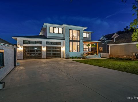 Main Photo