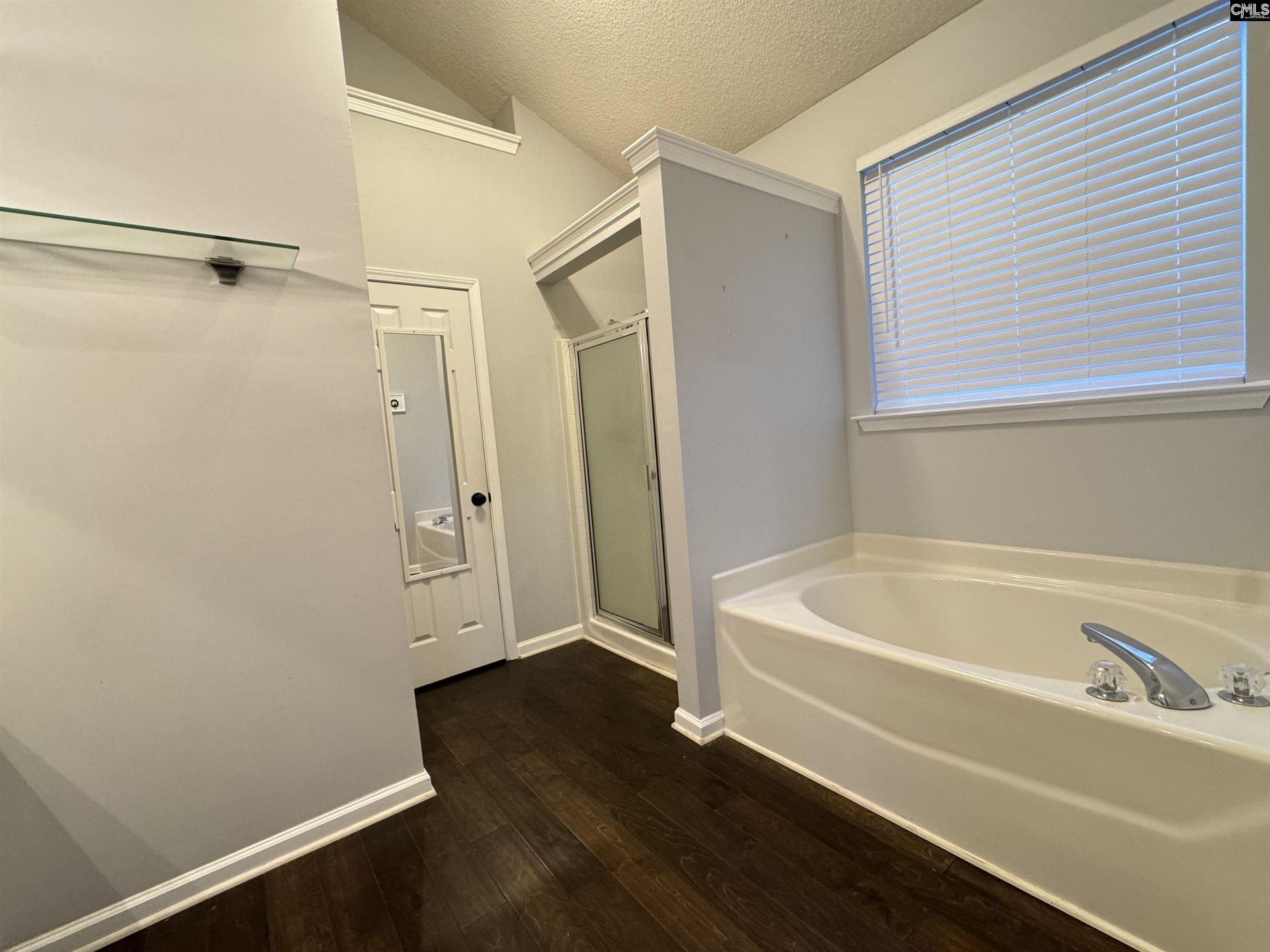 416 Buckthorne Drive  Photo 24