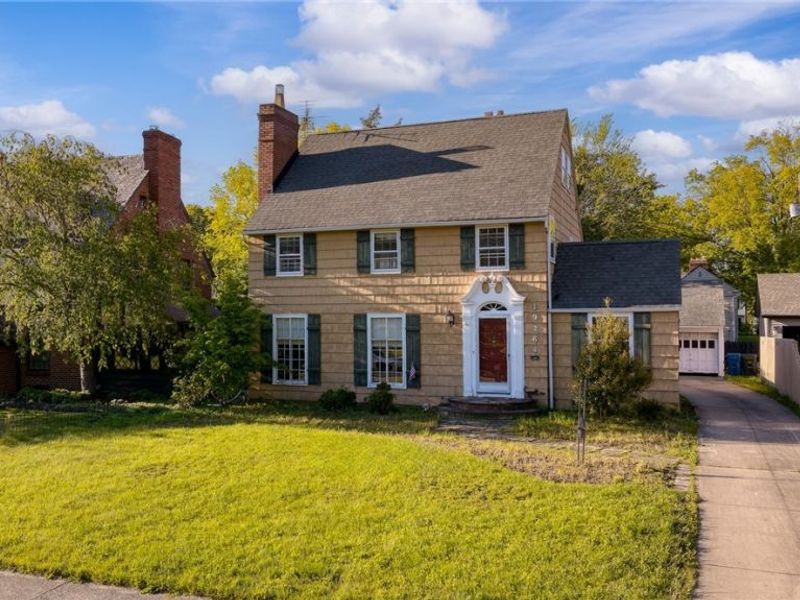 19264 N Sagamore Road, Fairview Park, OH 44126 Photo 2