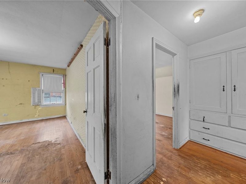 19264 N Sagamore Road, Fairview Park, OH 44126 Photo 28
