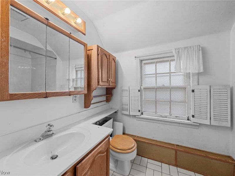 19264 N Sagamore Road, Fairview Park, OH 44126 Photo 29