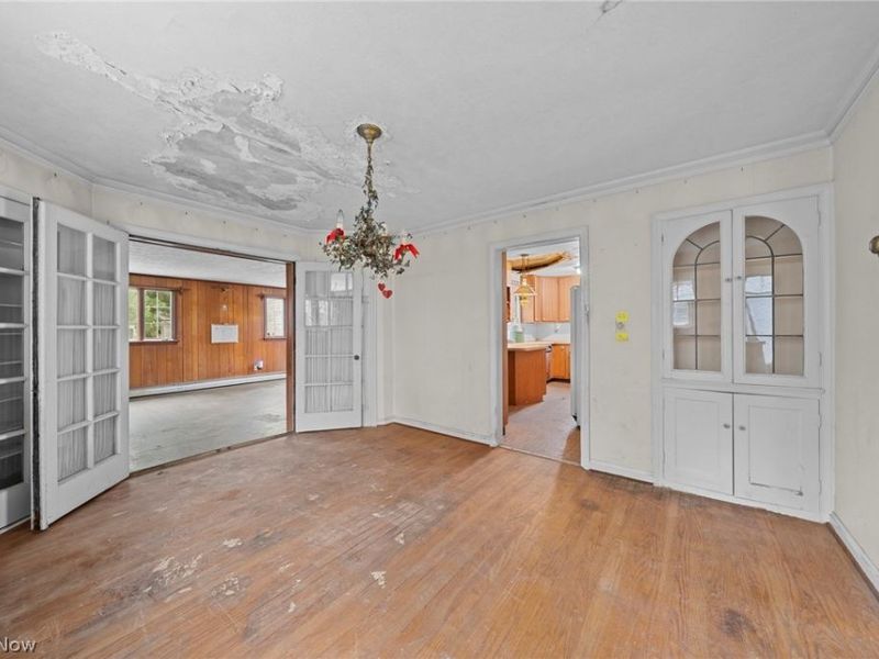 19264 N Sagamore Road, Fairview Park, OH 44126 Photo 8