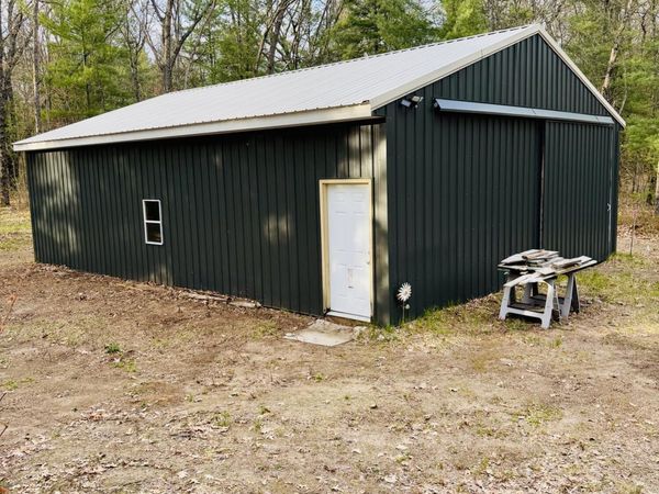 1661 N Centerline Road, White Cloud, MI 49349