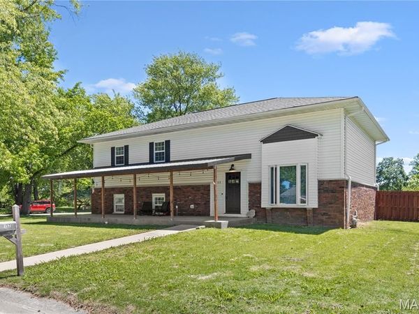 152 Arlington Drive, Granite City, IL 62040