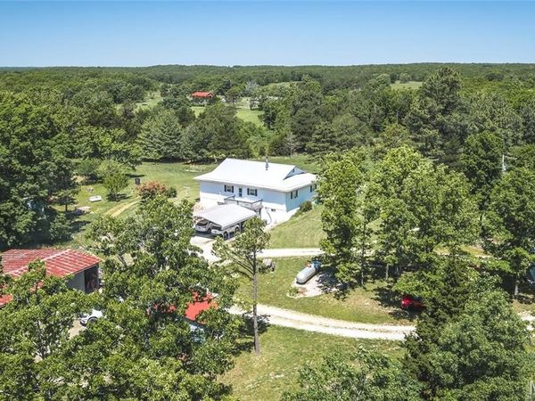 748 County Road 2160 , Edgar Springs, MO 65462