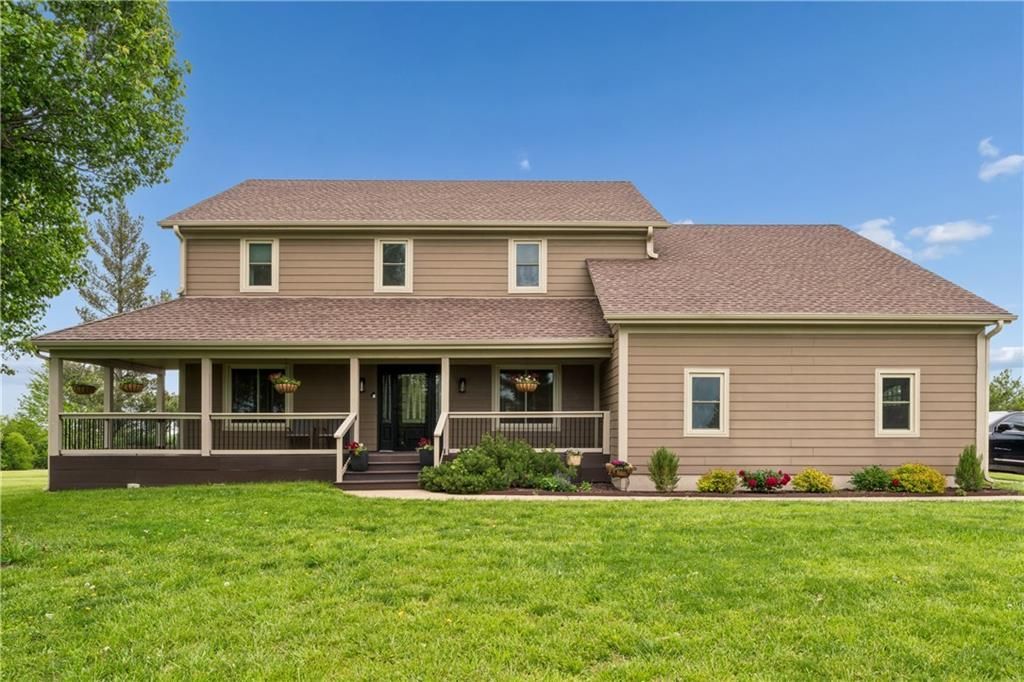 23237 Nall Road, Bucyrus, KS 66013 Main Photo