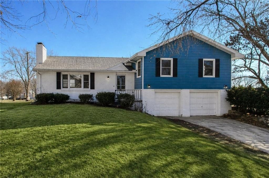 14655 Gale Road, Smithville, MO 64089 Main Photo