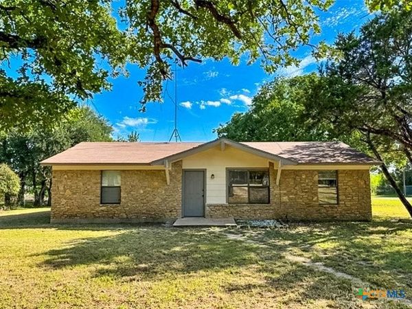 605 River Oaks Drive, Gatesville, TX 76528