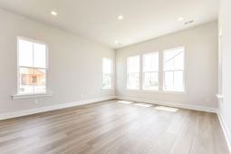 1205 Carnes Crossing Boulevard photo 4