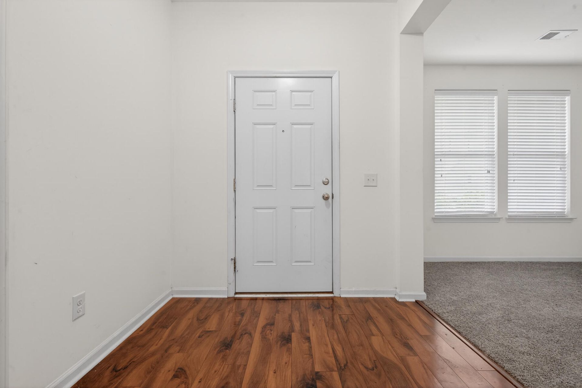 408 Forest Hills Road Photo 10