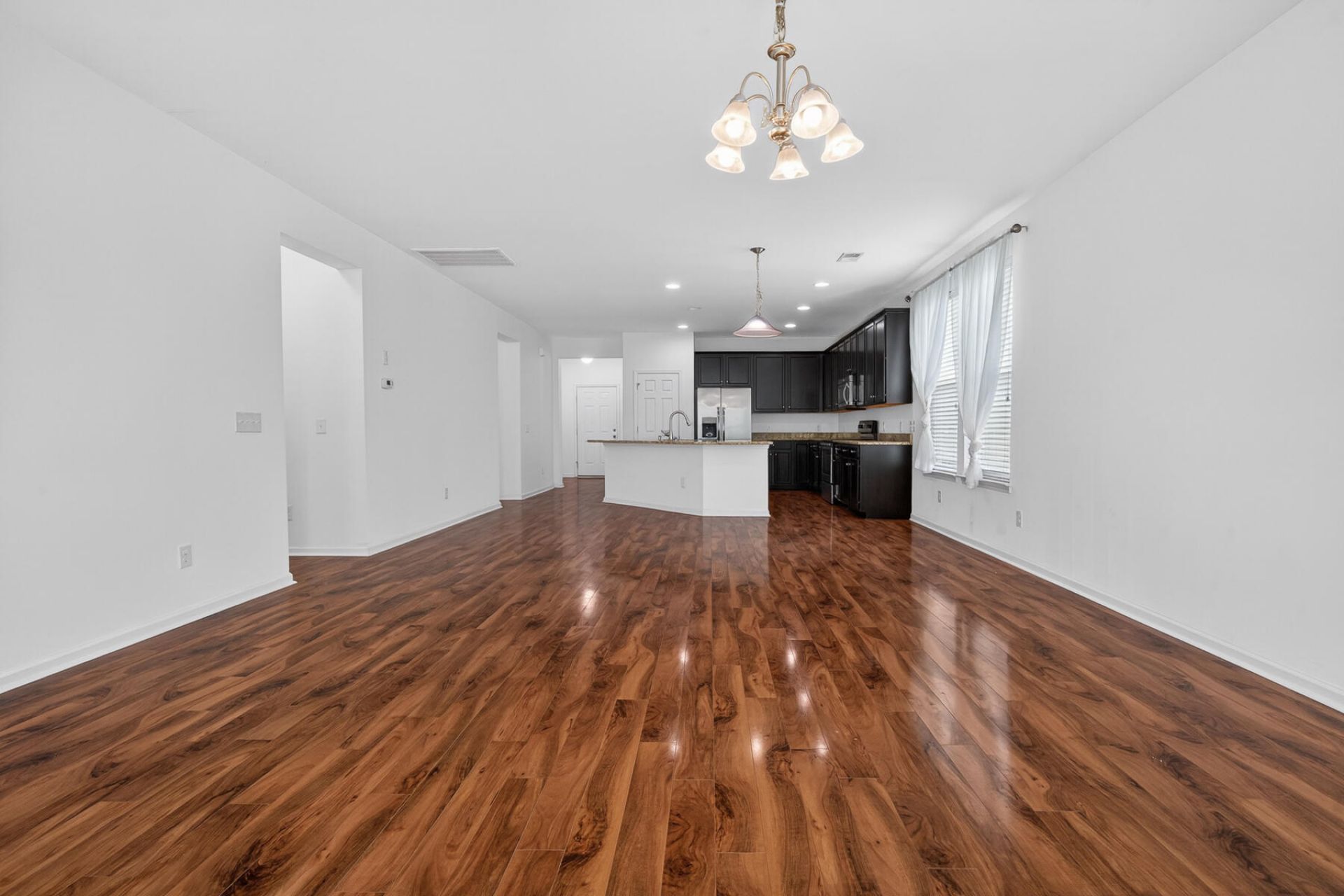 408 Forest Hills Road Photo 16