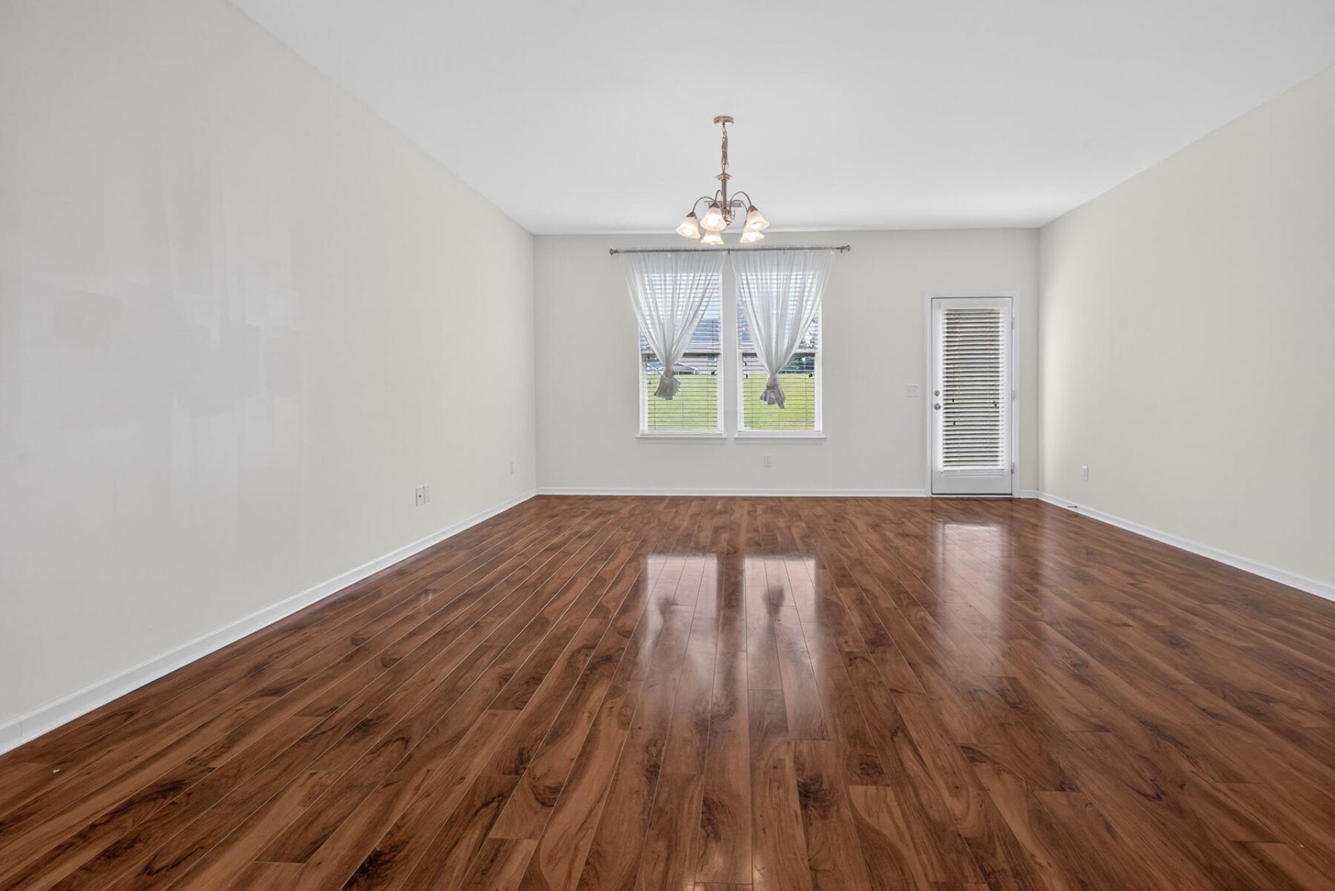 408 Forest Hills Road Photo 17
