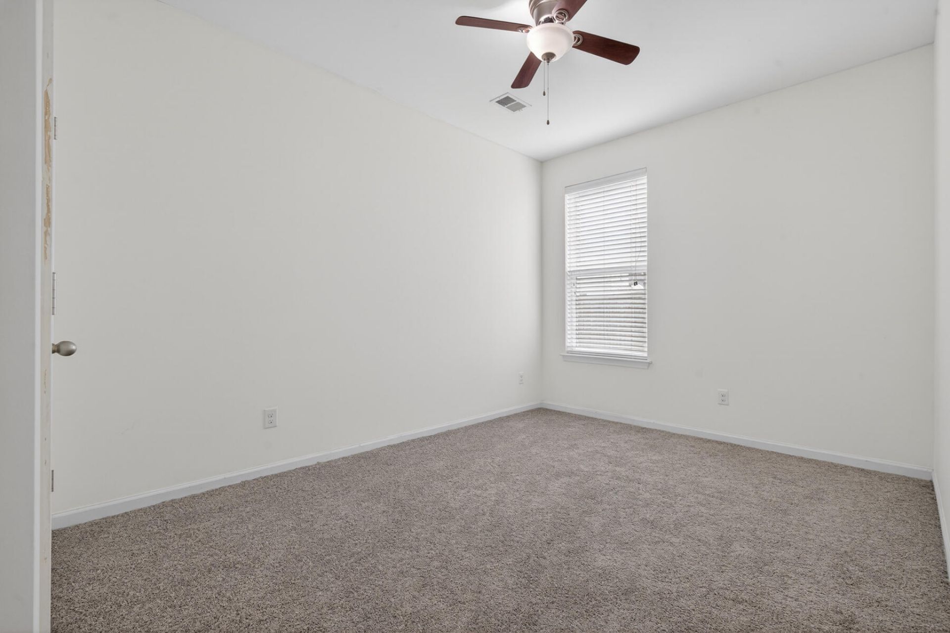 408 Forest Hills Road Photo 31