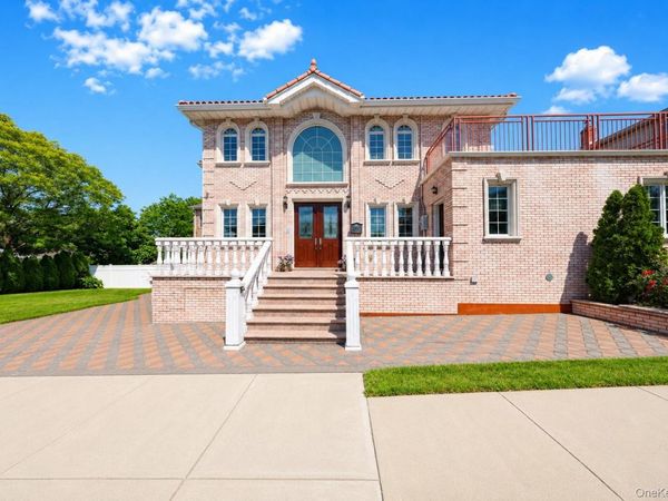 24809 Rushmore Avenue, Douglaston, NY 11362