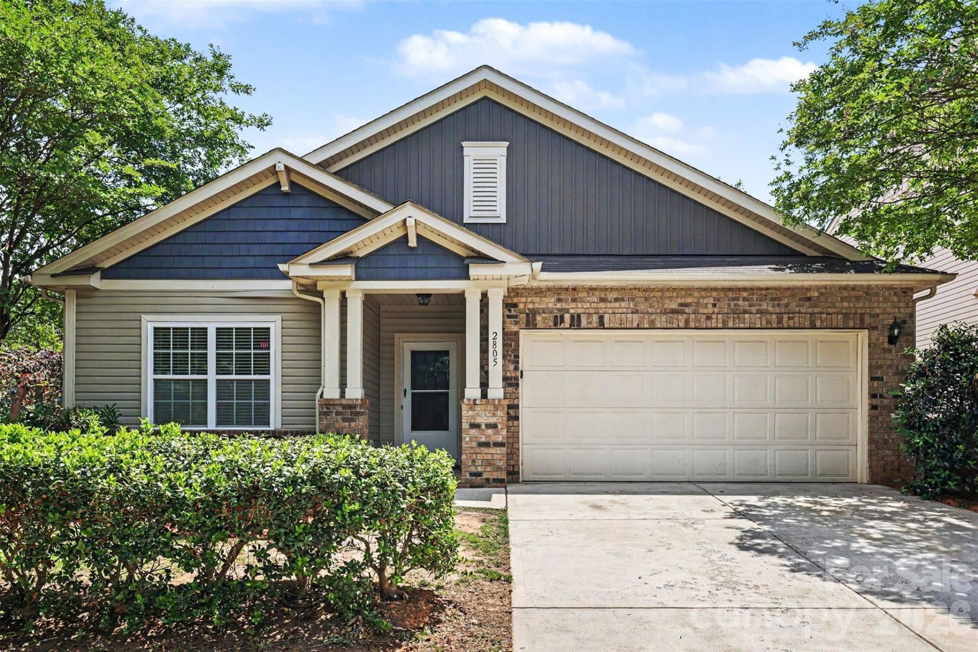 2805 S Devon Street, Charlotte, NC 28213 Main Photo