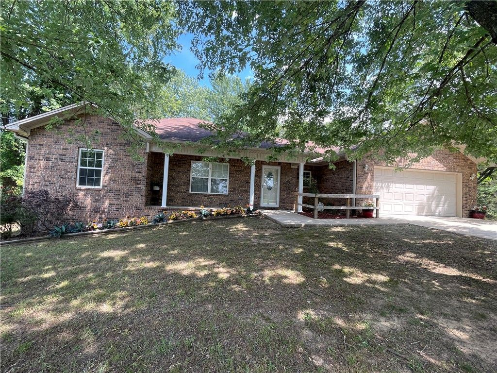 2800 N Erie Avenue, Russellville, AR 72802 Main Photo