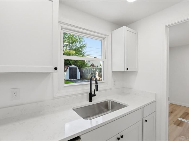 407 Joellen Place, Union, OH 45322 Photo 17