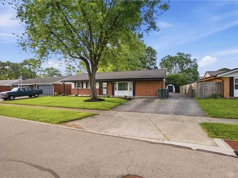 407 Joellen Place, Union, OH 45322 Photo 5