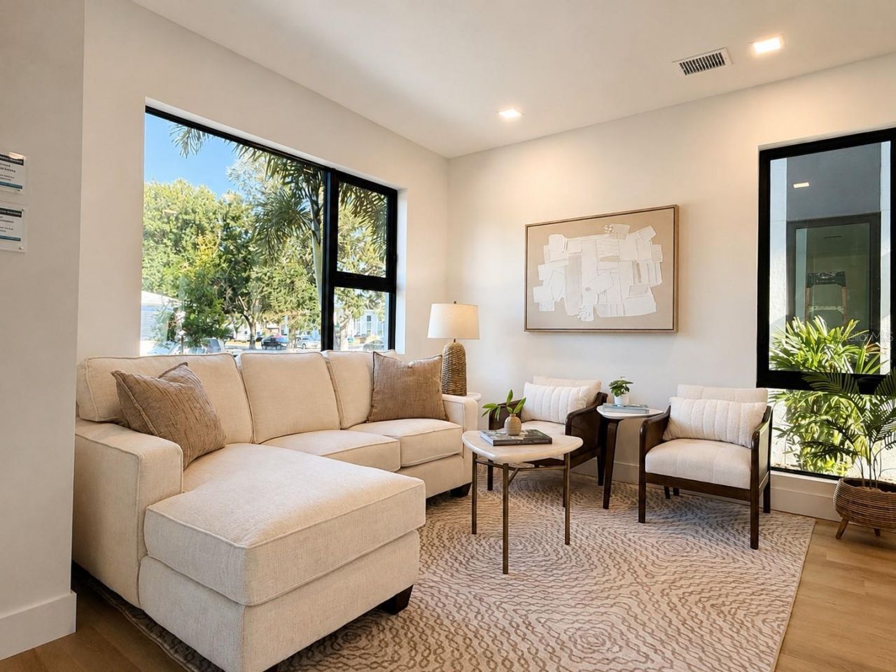 106 36th St N 1st Avenue N, Unit 3D, Saint Petersburg, FL 33713 Photo