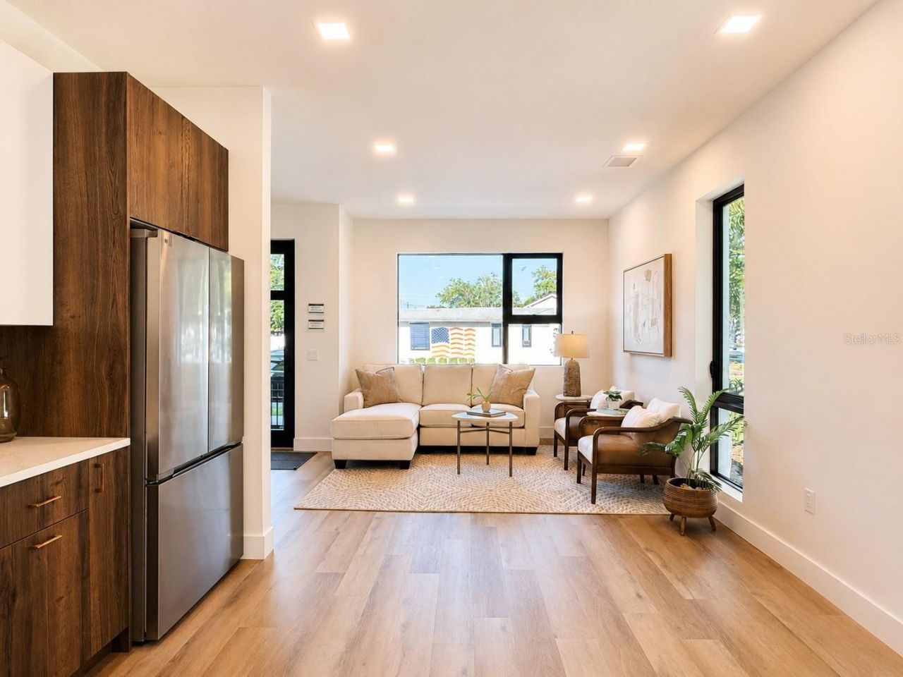 106 36th St N 1st Avenue N, Unit 3D, Saint Petersburg, FL 33713 Photo
