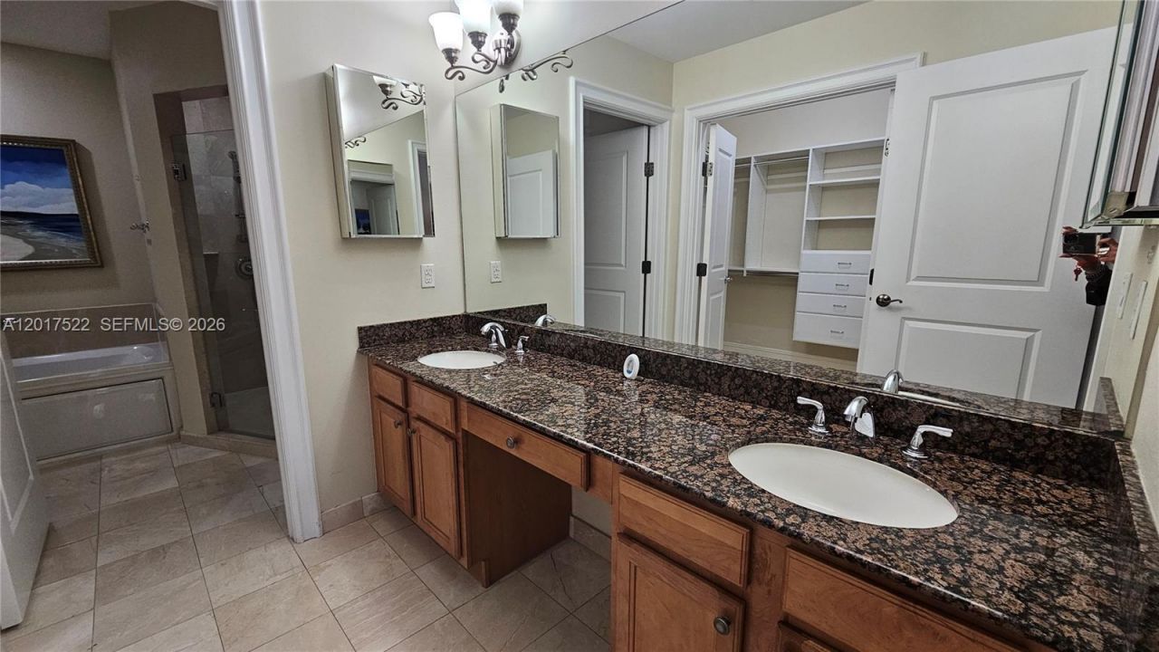 16102 Emerald Estates Dr, Unit 306, Weston, FL 33331 Photo