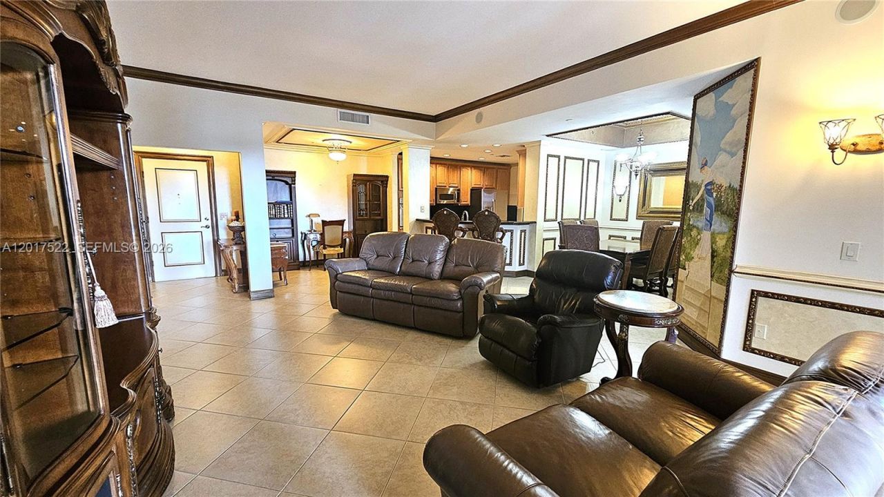 16102 Emerald Estates Dr, Unit 306, Weston, FL 33331 Photo