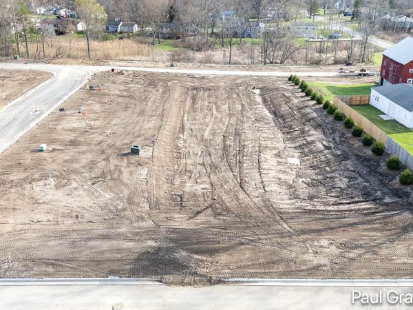 3026 Dawson Drive SE, Kentwood, MI 49512