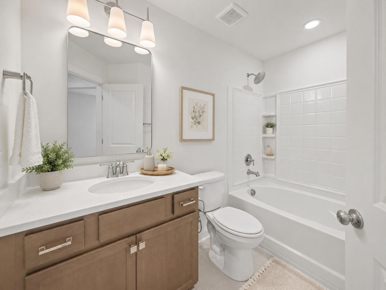 529 New Regenia Place Photo 15
