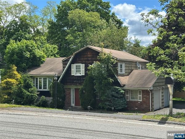 252 Wierimus Road, HILLSDALE, NJ 07642