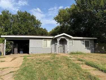 2325 Felder Lane, Fort Worth, TX 76112
