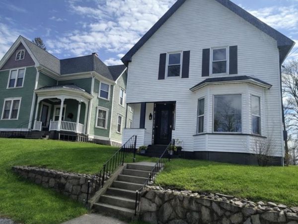 493 Manchester Street, Unit 1, Manchester, NH 03103