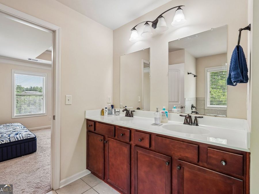 Property Image 103