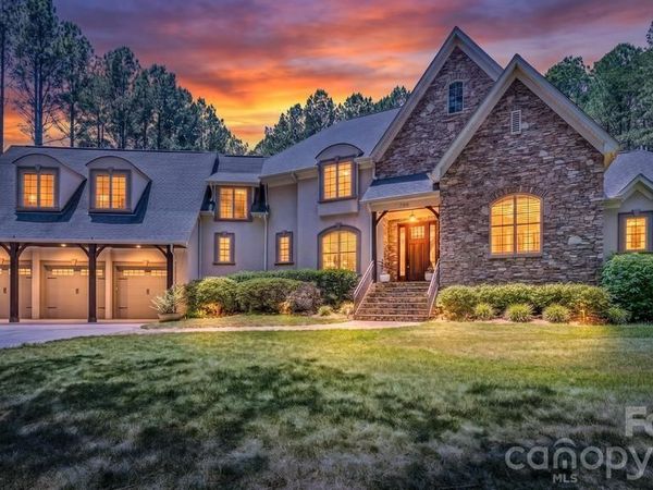 7315 Bay Ridge Drive, Denver, NC 28037