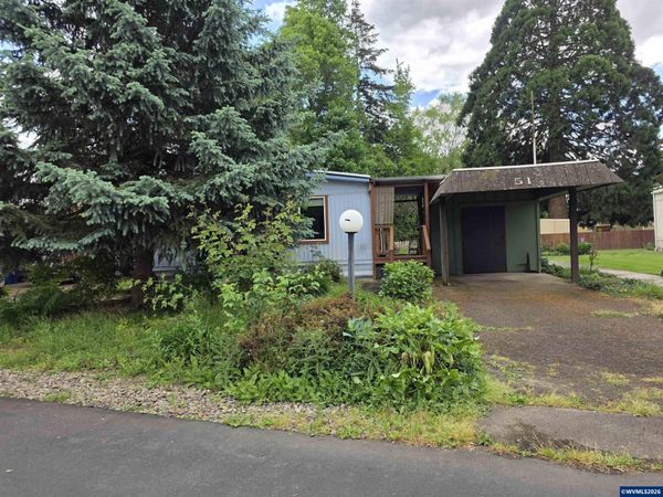 4915 Swegle Rd NE, Salem, OR 97301