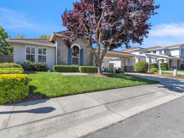 2512 Mabry Dr, Sacramento, CA 95835