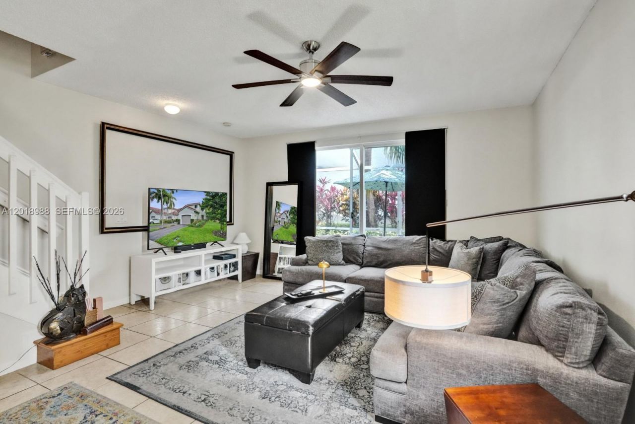 3901 San Simeon Ln , Weston, FL 33331 Photo