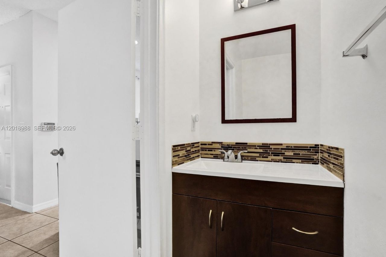 3901 San Simeon Ln , Weston, FL 33331 Photo